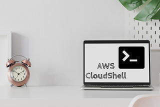 Inicializando AWS CloudShell 2/3