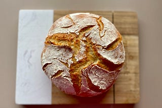 Image of no-knead bread on a cutting board