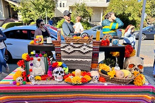 3rd Annual Día De Los Muertos Celebration Serves up the Perfect Mix of Fun and Coffee