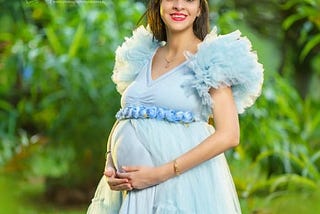 Capturing Maternal Magic: Pratima Photostudio’s Finest Maternity Moments