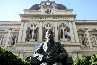 Fundación de la Universidad Nacional de La Plata