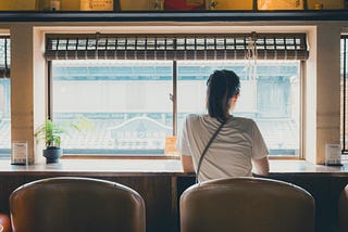 The First Time I Tasted the Joy of Eating Alone in Public