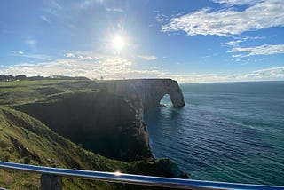 A cliffside view of Étretat, Normandie.