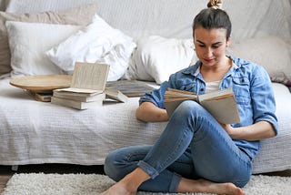 New Year, New Books: Setting Realistic Reading Goals for 2025