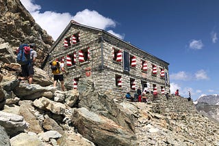 Perched between two glaciers — mountain joy reaching the Rothornhutte