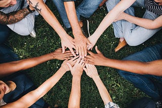 8 Simple Team Building Exercises for Marketing Managers
