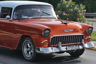 ¡Cuba vive!