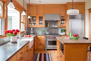 How to Choose the Right Shade of Oak Kitchen Cabinets