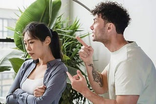 Divorcing a Spouse that Refuses to Communicate: Legal Options & Next Steps