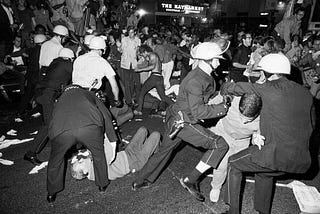 August 28, The Battle of Michigan Avenue, police and protestors