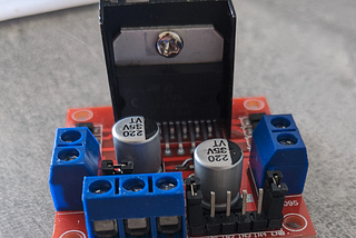 Interfacing L298N H-bridge motor driver with raspberry pi