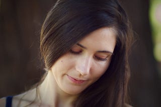Lighting Tips for Flattering People Shots with a Smartphone