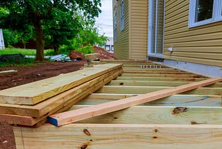 How to choose a deck builder in Columbus Ohio