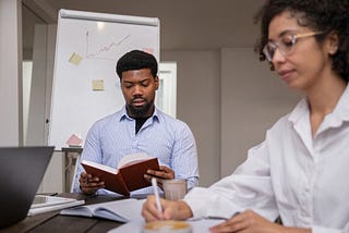 Invista em Seu Futuro: Descubra a Importância da Educação e Formação Profissional