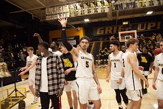 Basketball Goes Dancing for First Time Since 2010