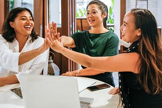 The Surprising Advantage Women Have in Investing