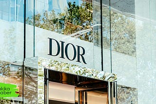 Dior sanal denemeleri nasıl lüks algısına dönüştürdü?