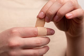 How to Treat a Finger Cut?