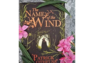 THE NAME OF THE WIND | BOOK REVIEW
