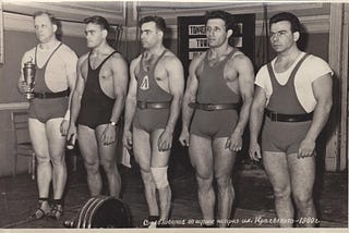 Gold history of weightlifting in Leningrad (USSR)