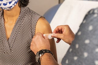 Restaurant Workers Can Now Get Booster Shots