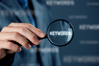 Maximize Daily Article Views: The Power of 100 Essential Keywords