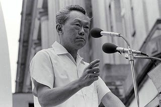 To Every Chinese Privilege Chauvinist/Supremacist Out There, Lee Kuan Yew Was A Racist & Traitor To…