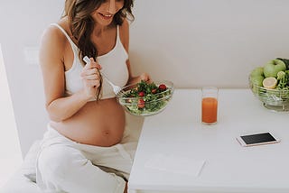 Holiday Foods To Eat And Avoid During Pregnancy