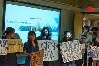 Harvard/MIT Students Shut Down Exxon Recruiting Event