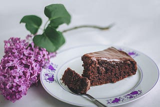 Arti Bunga dan Cokelat di Hari Valentine