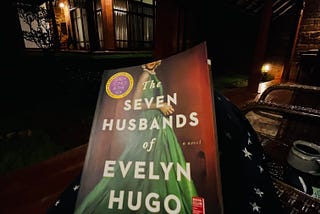 Book Review — The Seven husbands of Evelyn Hugo