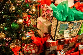 5 Easy Ways You Can Minimize Waste This Holiday Season