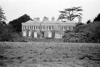 Living with a ghost at Dancers Hill House