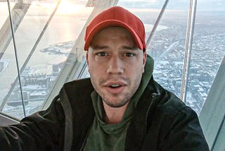 Make Content that Stands Above the Noise ­– CN Tower Vlog