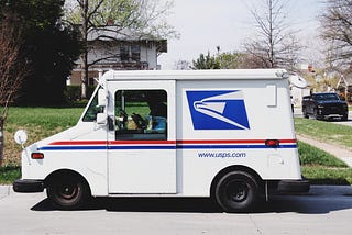 What’s the difference between FedEx & USPS?