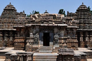 The Beautiful Hoysaleswara Temple — Halebidu