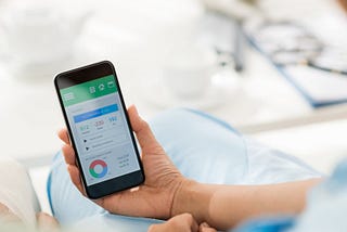 Medication Tracking Software: Top 6 Benefits and Features