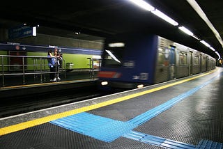 Metrô de SP: Manual do Bom Usuário