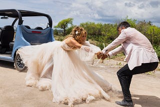 Giveaway Antestreia ‘Shotgun Wedding — Casamento Explosivo’