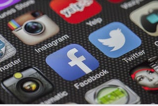 Why Ditching Insta Was The Best Social Cleanse