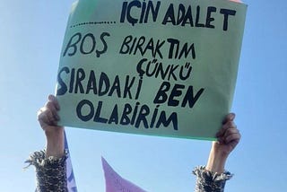 Kadın cinayetleri: bizi birbirimize bağlayan gerçek