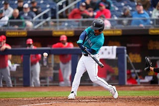 Mariners Select INF Leo Rivas from Triple-A Tacoma