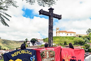 Vida de vizinhos de república