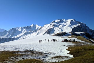 One of the best snow filled view of the Sar Pass Trek.