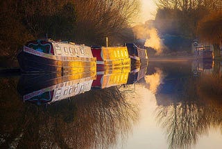 The English Canals are the Perfect Murder Mystery Setting