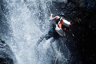 絕降台灣 溪谷禪行 | 台灣溪降 頂級秘境行程體驗 | Taiwan Canyoning Tour