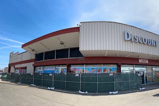 Vendors of Little Village’s Discount Mall Hurt by Novak Construction Decision