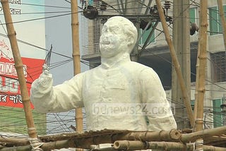 Bangabandhu statue vandalised in Kushtia amid anti-sculpture movement by Islamist groups