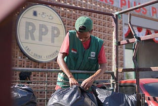 Izin Usaha Gratis untuk Pengepul-Pemulung Mallsampah