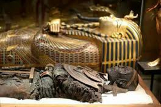 HIDDEN SECRETS OF EGYPTIAN MUMMIES